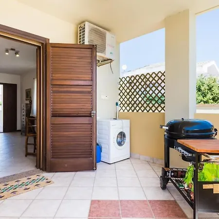 Vacanze Con Piscina Privata וילה Su Forti
